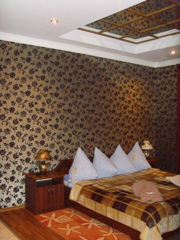 Pan Hotel Sumy Exterior photo