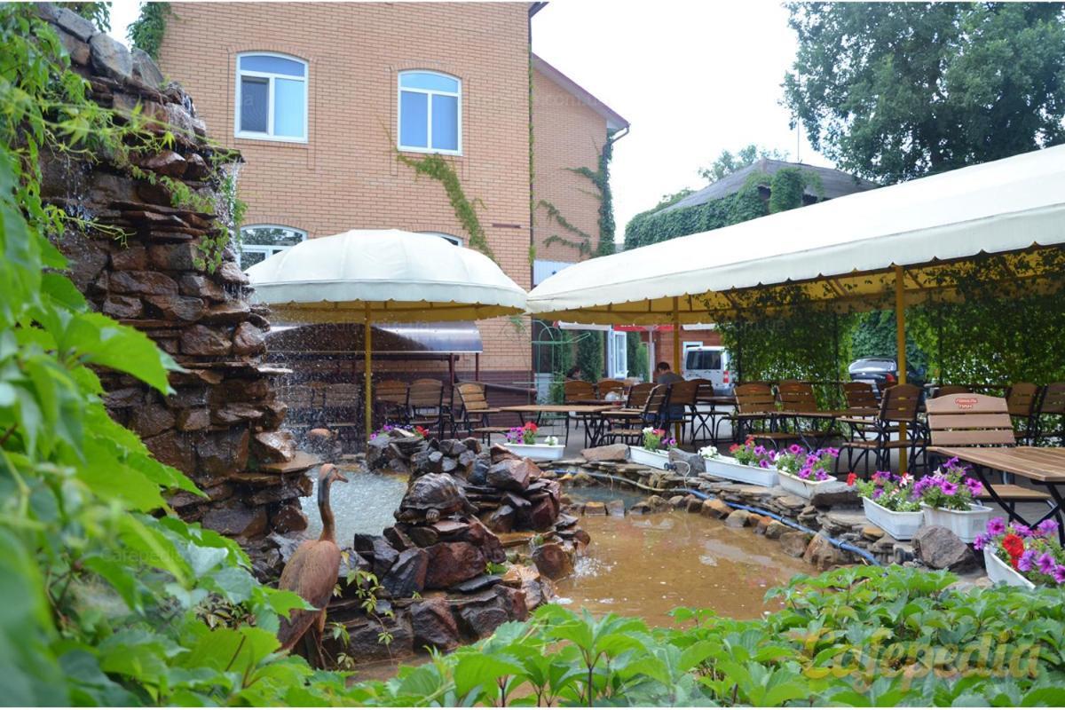 Pan Hotel Sumy Exterior photo